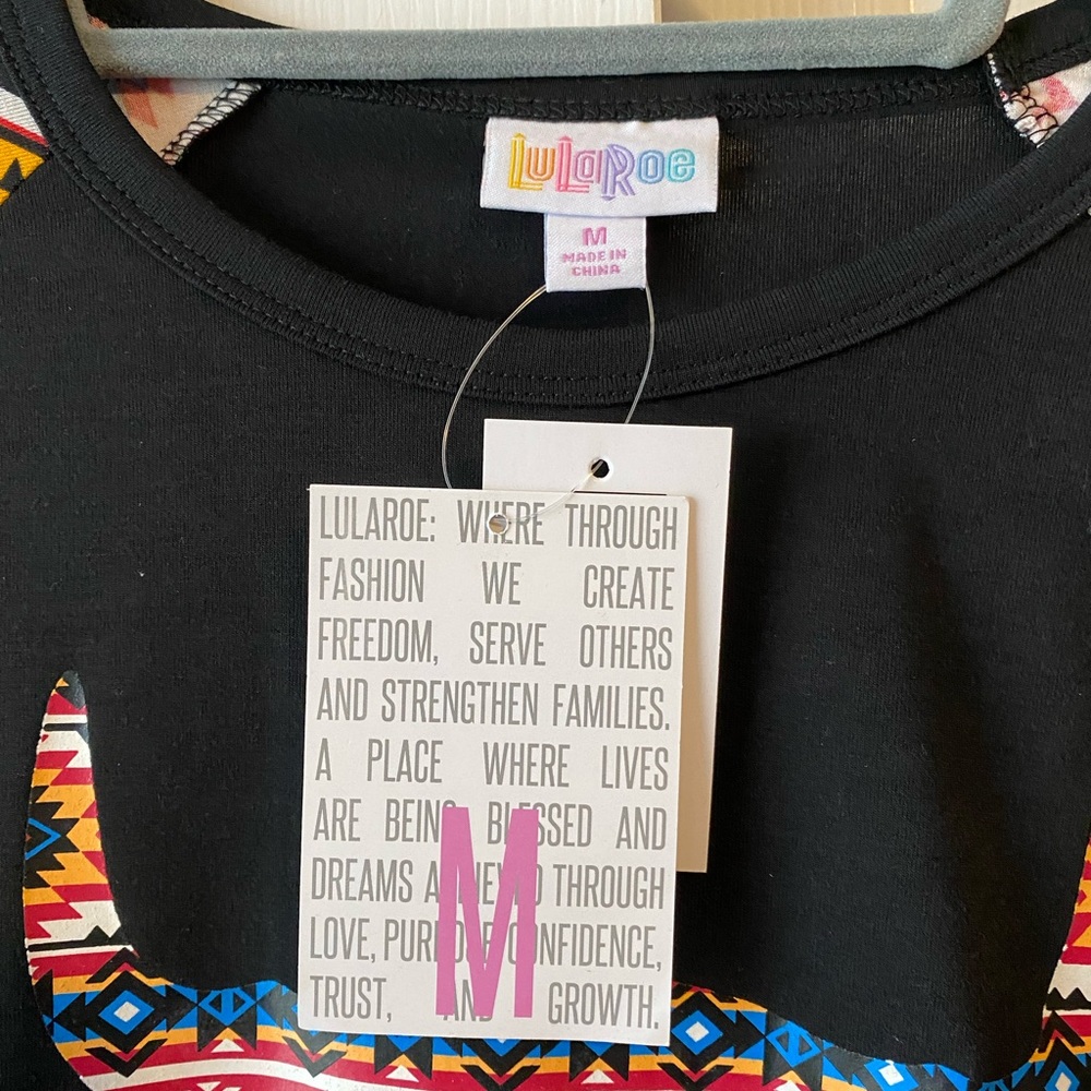 NWT LuLaRoe Randy Tee - Picture 5 of 5